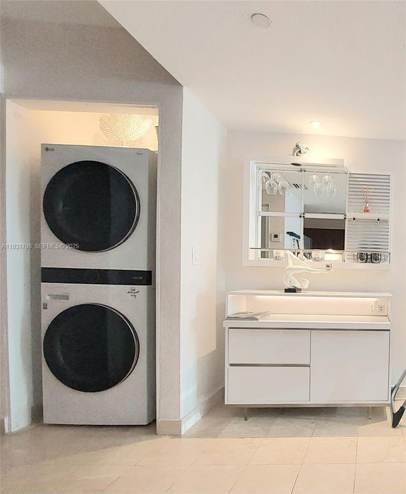 He Smart washer/dryer