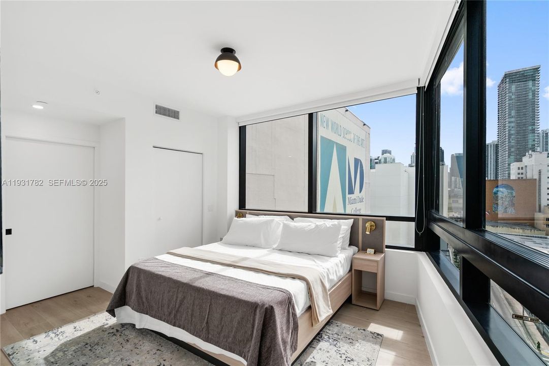 For Rent: $5,500 (2 beds, 2 baths, 0 Square Feet)