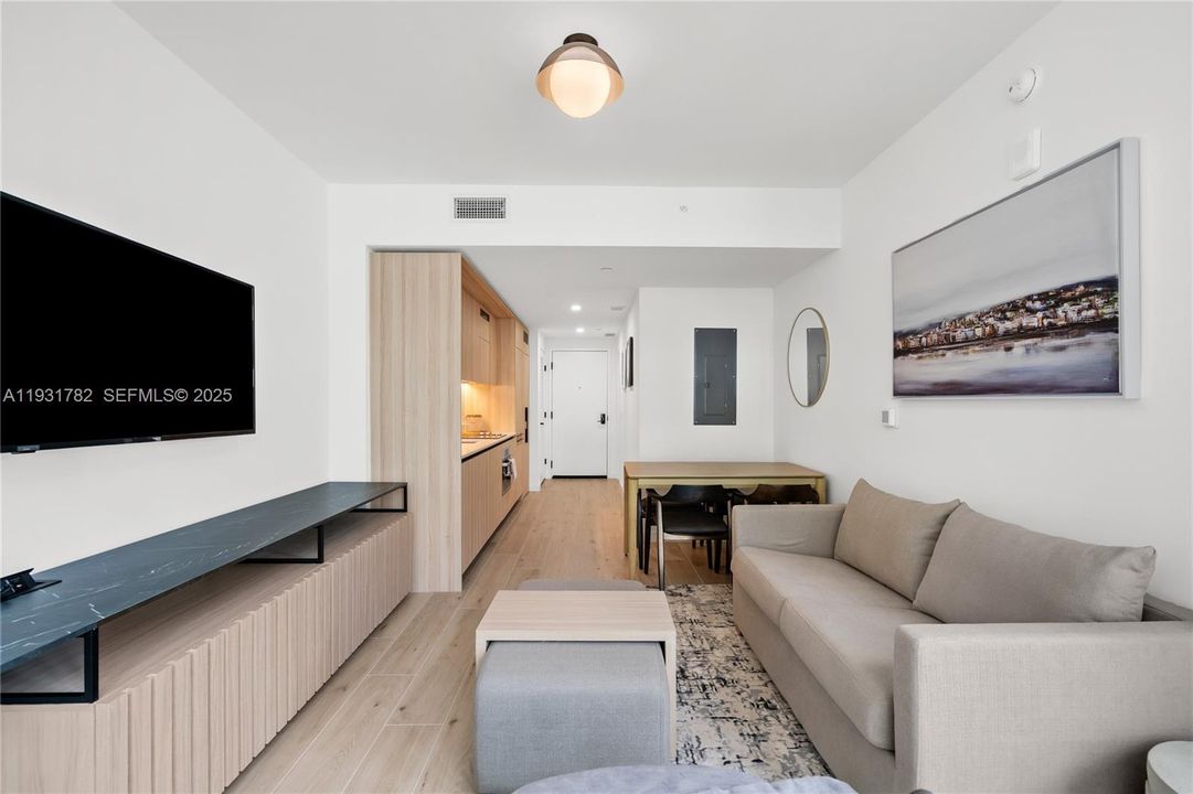 For Rent: $5,500 (2 beds, 2 baths, 0 Square Feet)