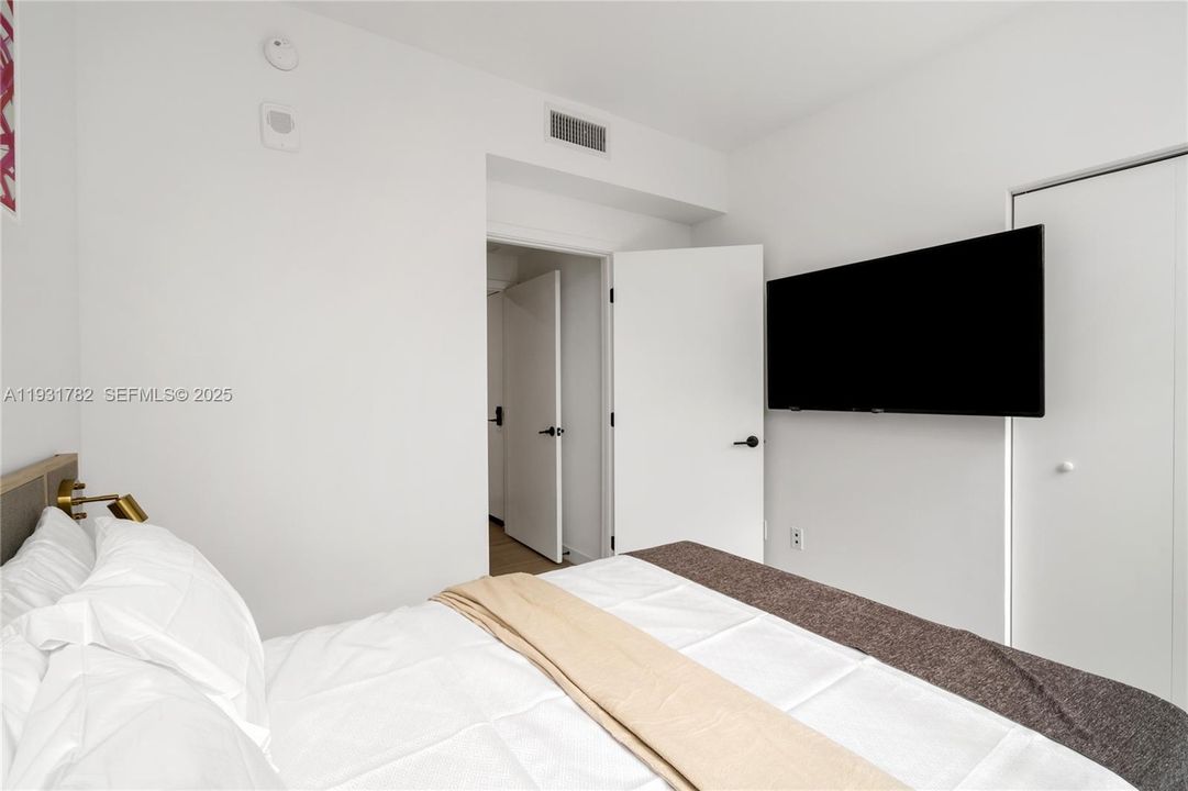 For Rent: $5,500 (2 beds, 2 baths, 0 Square Feet)