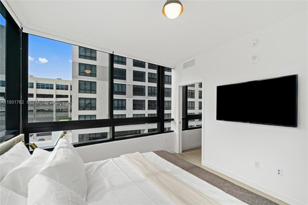 For Rent: $5,500 (2 beds, 2 baths, 0 Square Feet)