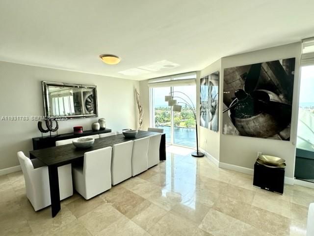 En Renta: $10,500 (3 camas, 3 baños, 3264 Pies cuadrados)