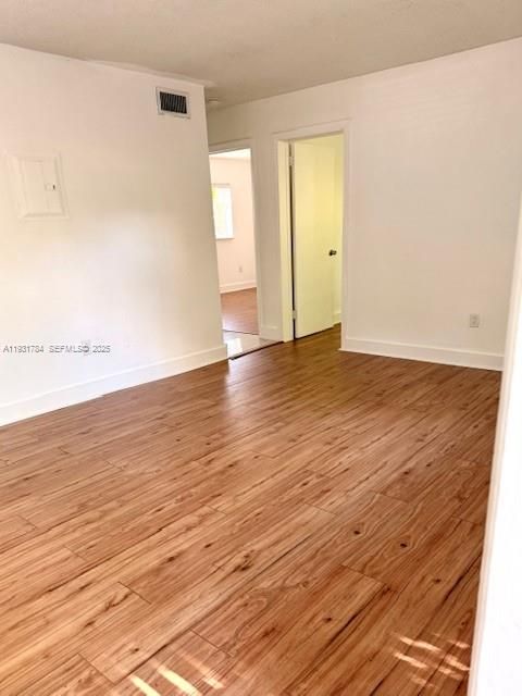 For Rent: $2,500 (1 beds, 1 baths, 0 Square Feet)