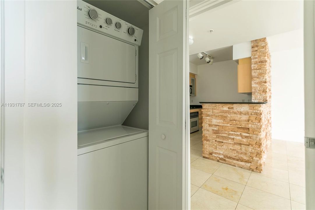 На продажу: $450,000 (1 спален, 1 ванн, 846 Квадратных фут)