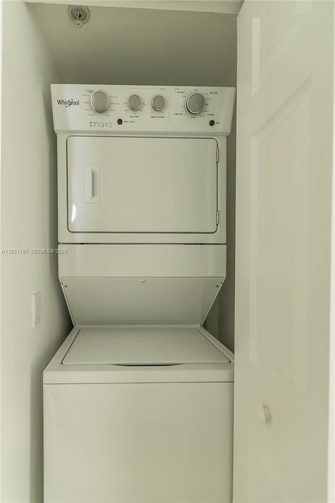 На продажу: $450,000 (1 спален, 1 ванн, 846 Квадратных фут)