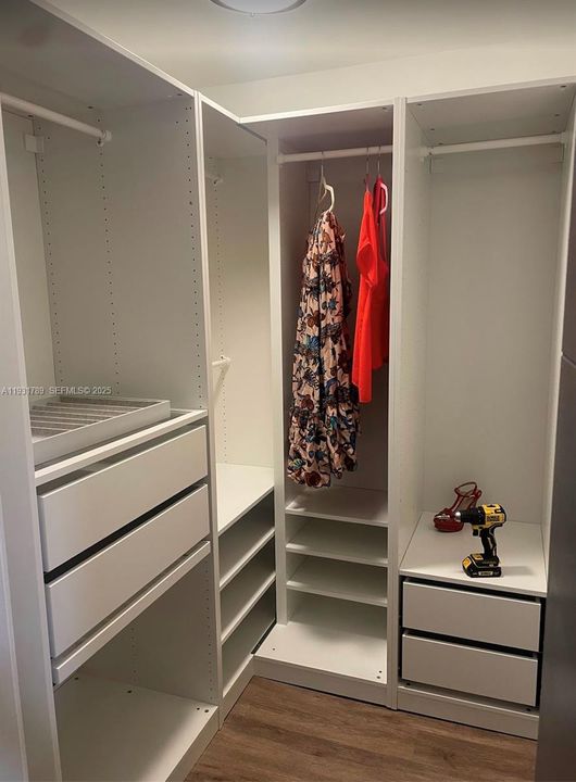 待售: $685,000 (2 贝兹, 2 浴室, 1274 平方英尺)