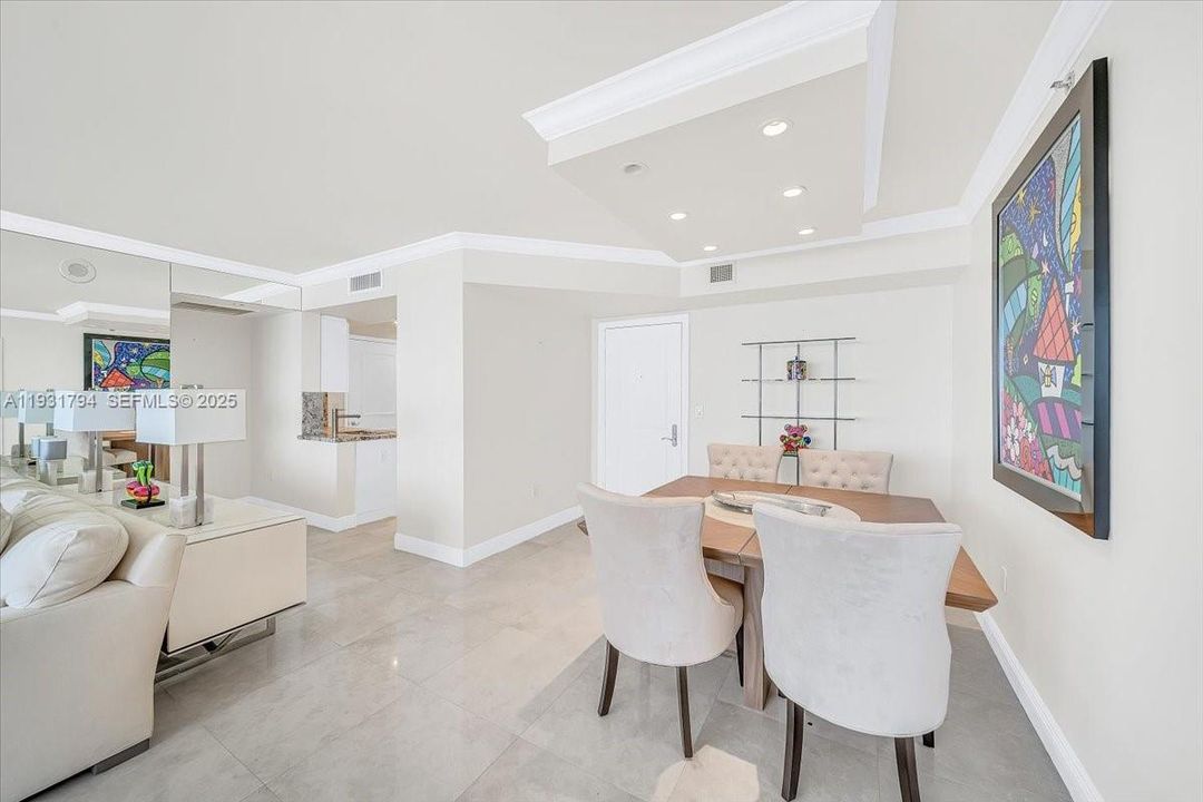 For Rent: $6,500 (2 beds, 2 baths, 1591 Square Feet)