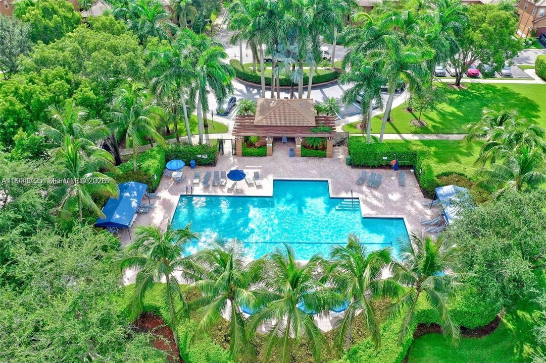 En Renta: $3,850 (3 camas, 2 baños, 1368 Pies cuadrados)