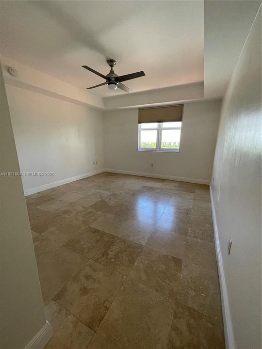 For Sale: $498,000 (2 beds, 2 baths, 1312 Square Feet)