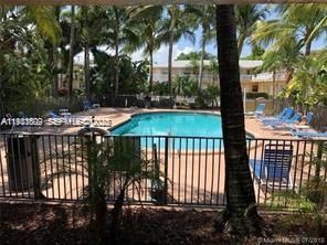 For Rent: $1,598 (2 beds, 1 baths, 770 Square Feet)