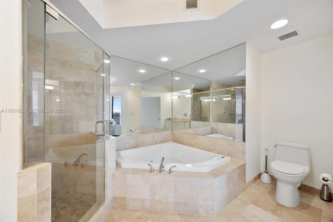 En Venta: $1,149,000 (3 camas, 2 baños, 1934 Pies cuadrados)