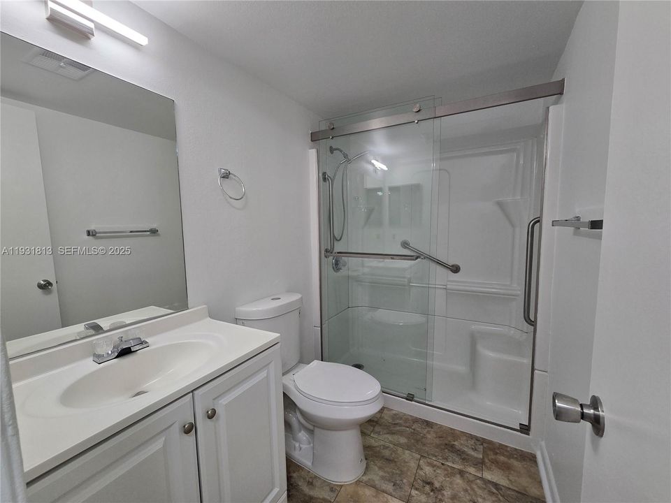 For Rent: $1,750 (2 beds, 1 baths, 609 Square Feet)