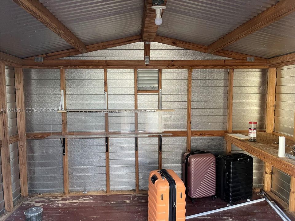 For Rent: $3,750 (3 beds, 2 baths, 1343 Square Feet)