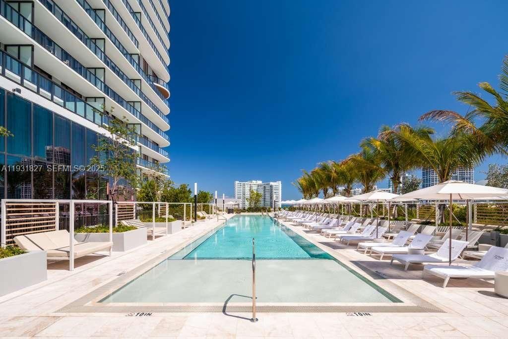 В аренду: $12,000 (3 спален, 2 ванн, 1042 Квадратных фут)