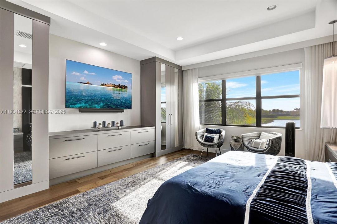 В аренду: $22,000 (5 спален, 5 ванн, 5330 Квадратных фут)