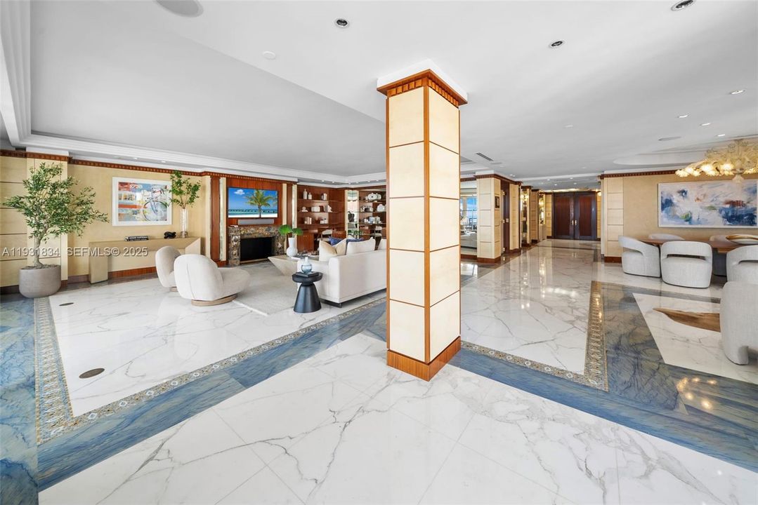 В аренду: $65,000 (5 спален, 5 ванн, 4932 Квадратных фут)