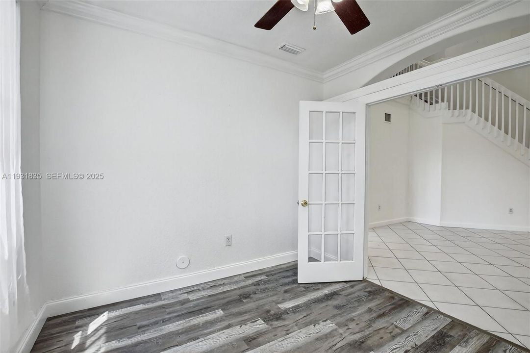 For Rent: $3,500 (4 beds, 3 baths, 1761 Square Feet)