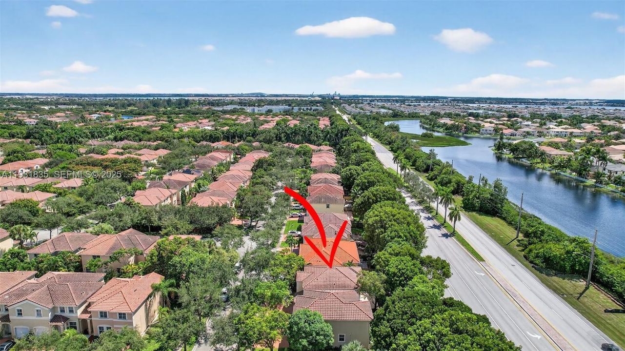 For Rent: $3,500 (4 beds, 3 baths, 1761 Square Feet)