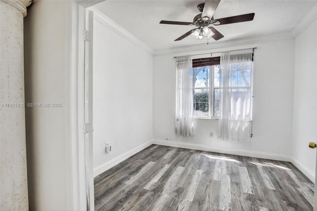 For Rent: $3,500 (4 beds, 3 baths, 1761 Square Feet)