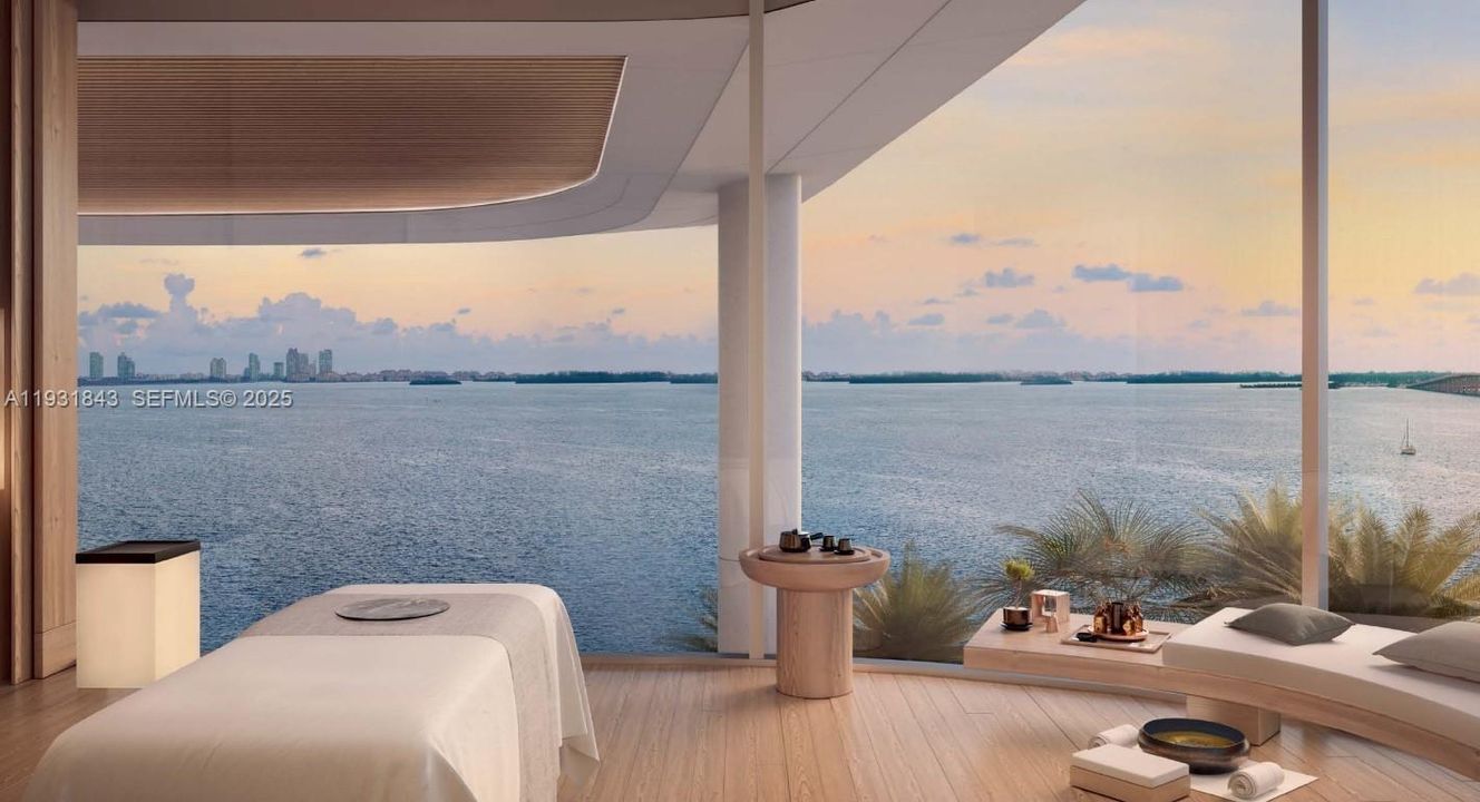 На продажу: $10,800,000 (5 спален, 6 ванн, 4725 Квадратных фут)