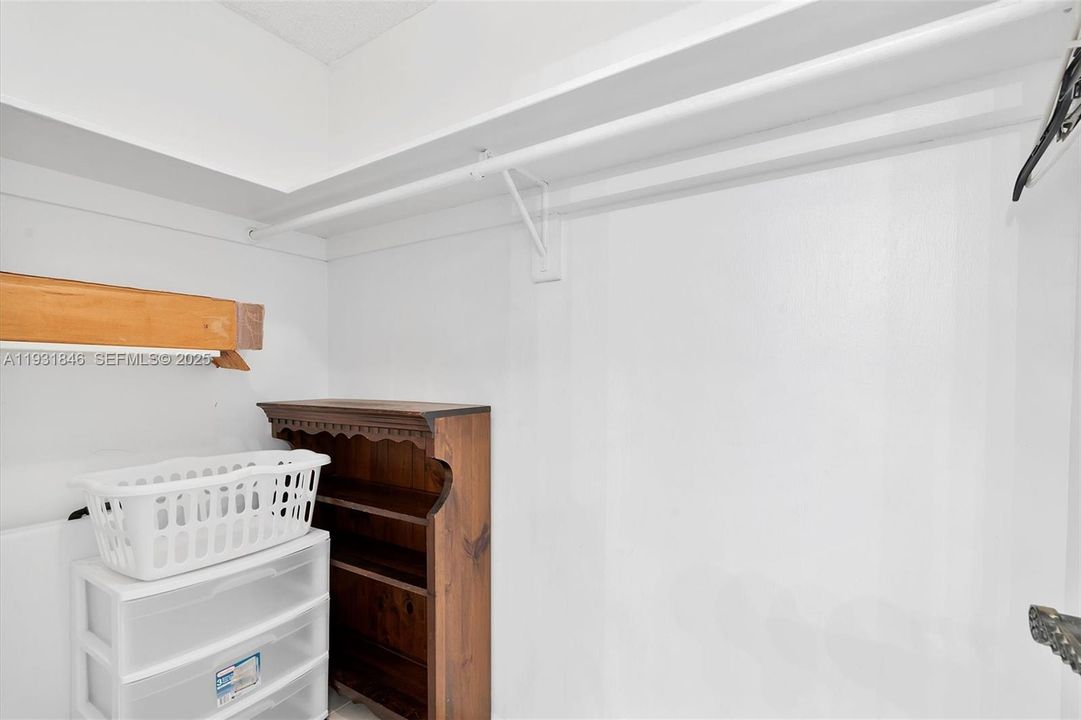 На продажу: $480,000 (1 спален, 1 ванн, 929 Квадратных фут)