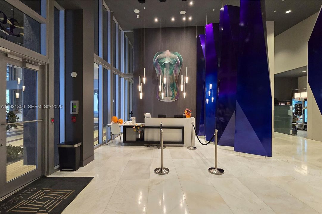 En Venta: $790,000 (2 camas, 2 baños, 1048 Pies cuadrados)