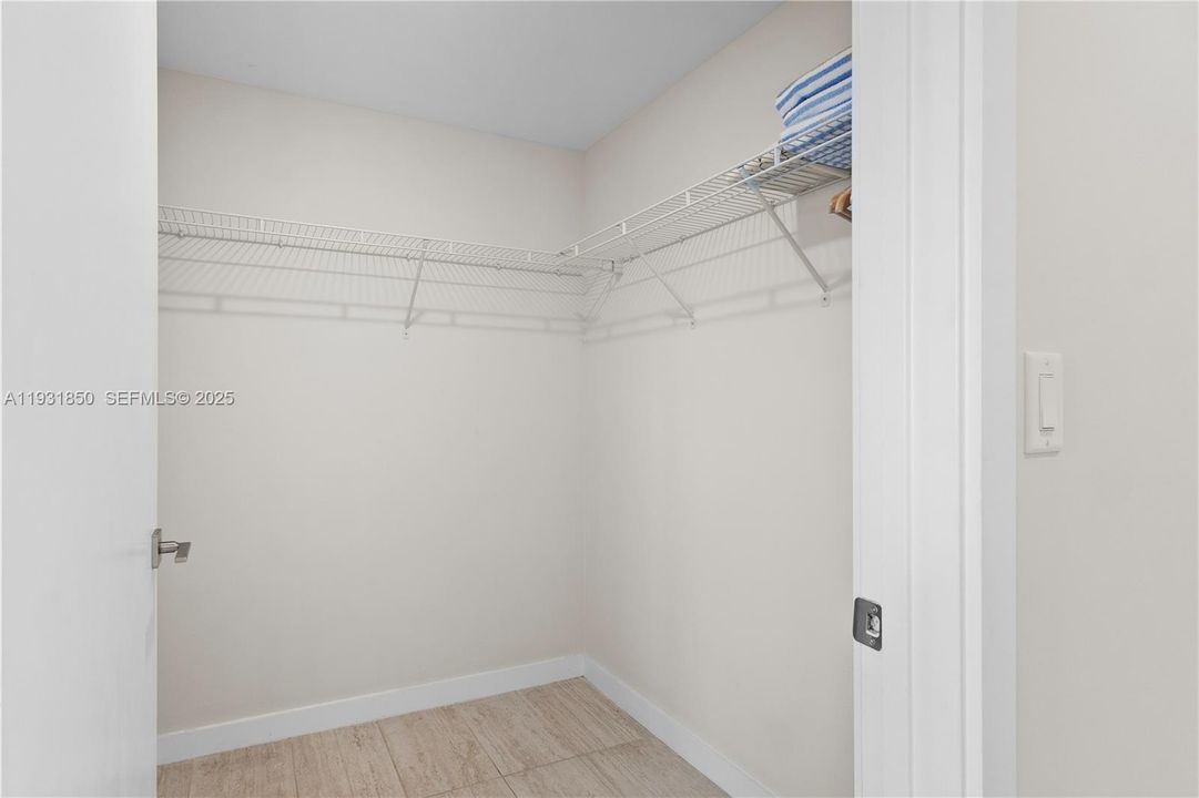 En Venta: $790,000 (2 camas, 2 baños, 1048 Pies cuadrados)