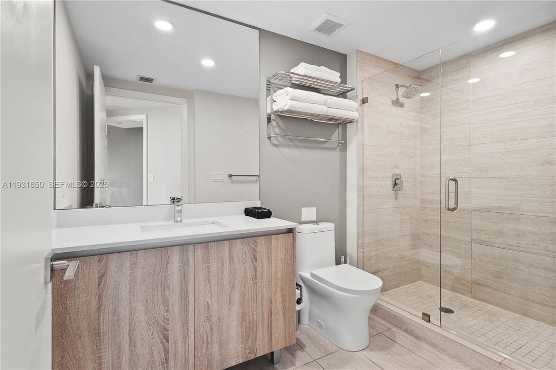 En Venta: $790,000 (2 camas, 2 baños, 1048 Pies cuadrados)