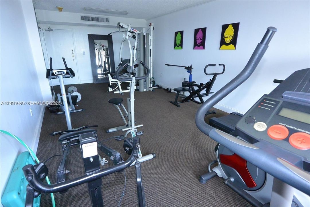 На продажу: $335,000 (2 спален, 2 ванн, 1148 Квадратных фут)