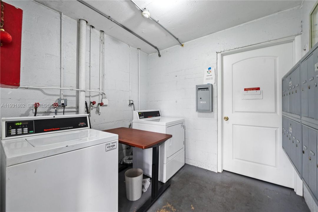 В аренду: $1,275 (1 спален, 1 ванн, 692 Квадратных фут)