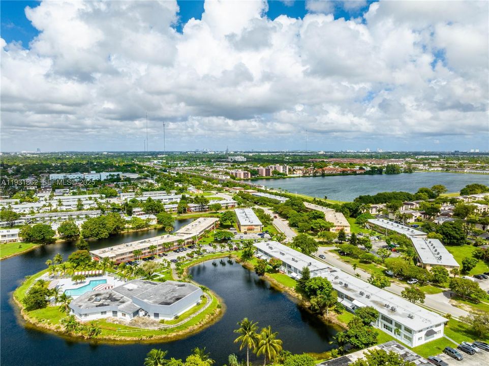 В аренду: $1,275 (1 спален, 1 ванн, 692 Квадратных фут)