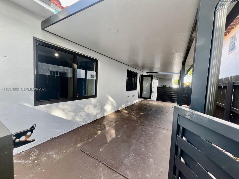 На продажу: $1,200,000 (0 спален, 0 ванн, 2343 Квадратных фут)