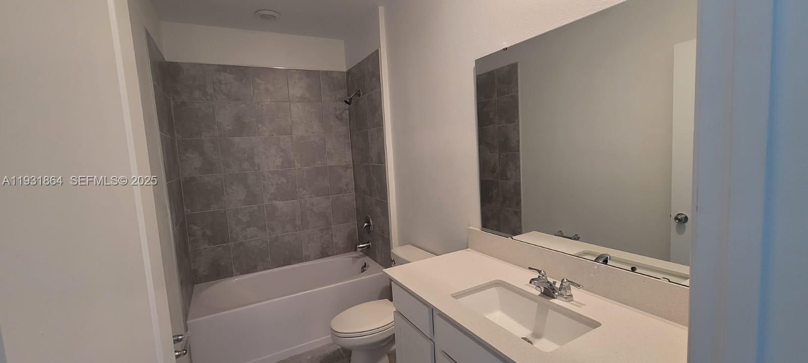 For Rent: $2,300 (4 beds, 2 baths, 0 Square Feet)