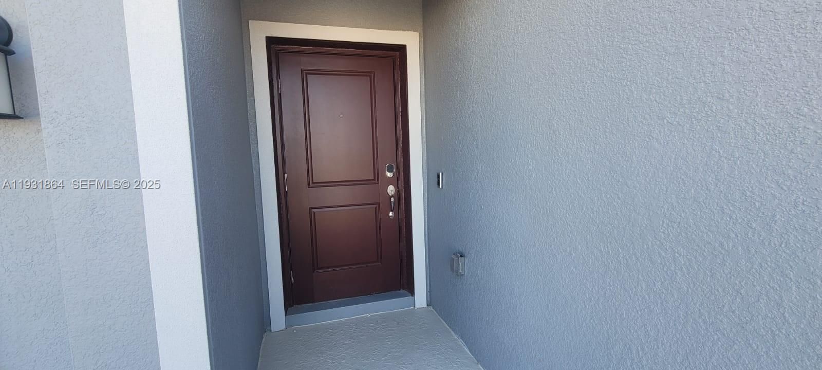 For Rent: $2,300 (4 beds, 2 baths, 0 Square Feet)