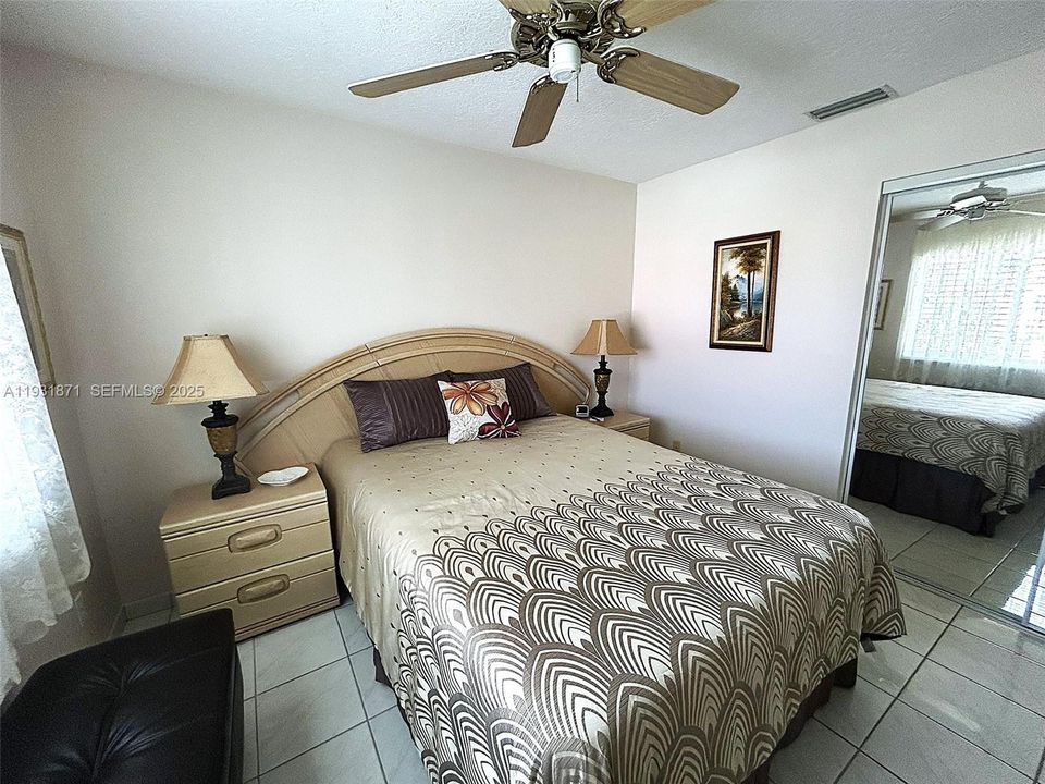 待售: $659,000 (3 贝兹, 2 浴室, 1309 平方英尺)