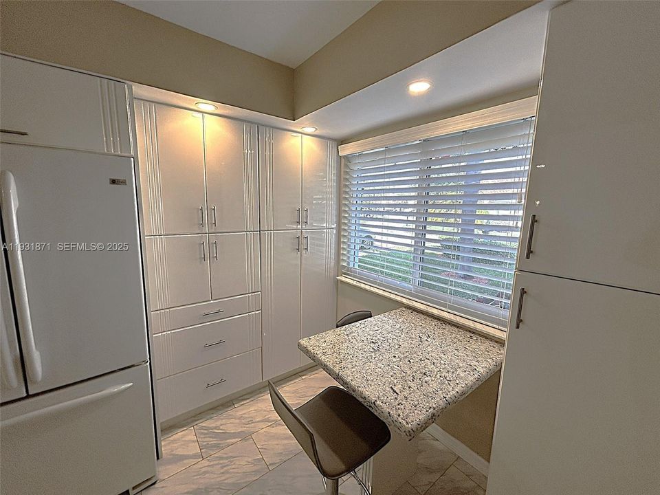 待售: $659,000 (3 贝兹, 2 浴室, 1309 平方英尺)