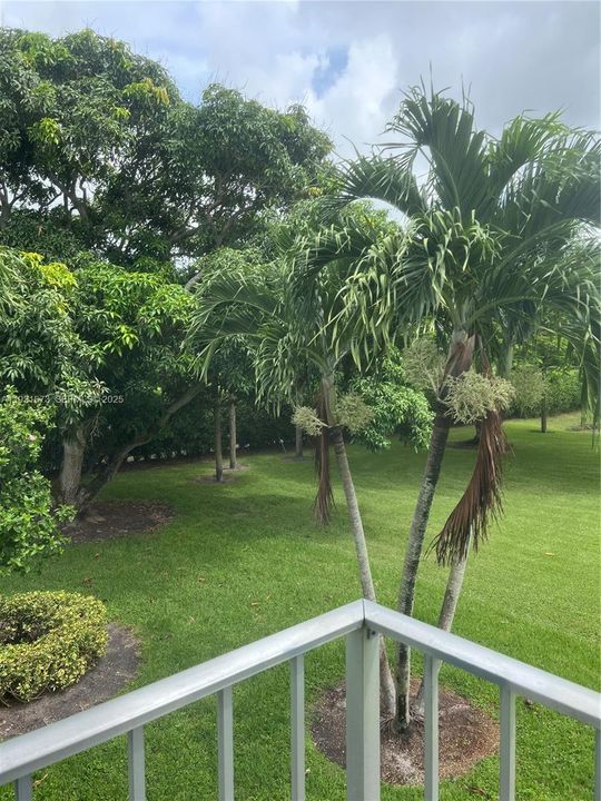 For Rent: $1,490 (1 beds, 1 baths, 760 Square Feet)