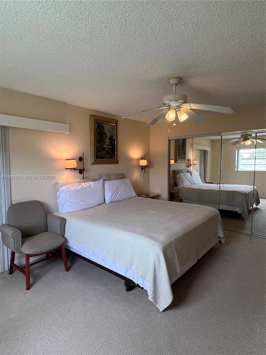 For Rent: $1,490 (1 beds, 1 baths, 760 Square Feet)