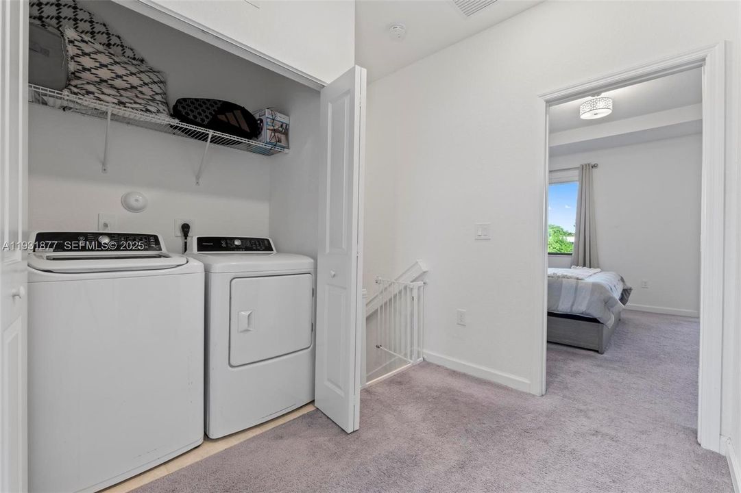 For Rent: $2,950 (3 beds, 2 baths, 1478 Square Feet)