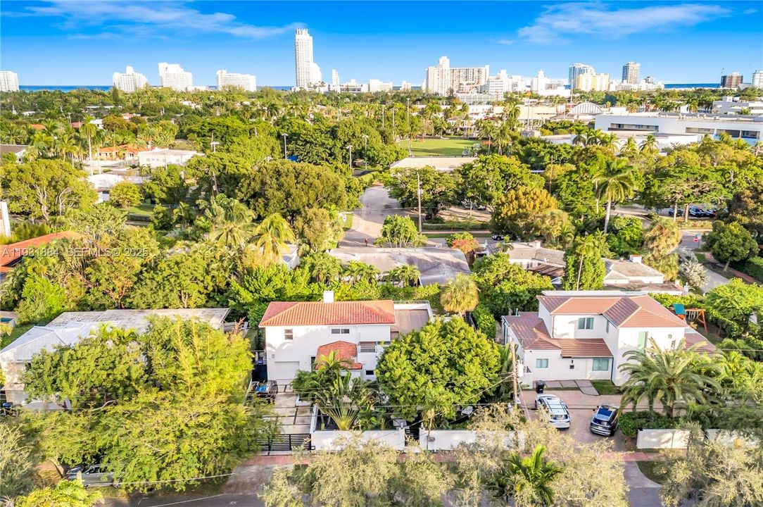 En Venta: $3,500,000 (4 camas, 3 baños, 3418 Pies cuadrados)