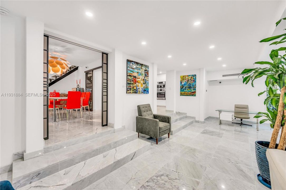 En Venta: $3,500,000 (4 camas, 3 baños, 3418 Pies cuadrados)