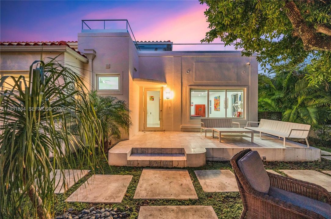 En Venta: $3,500,000 (4 camas, 3 baños, 3418 Pies cuadrados)