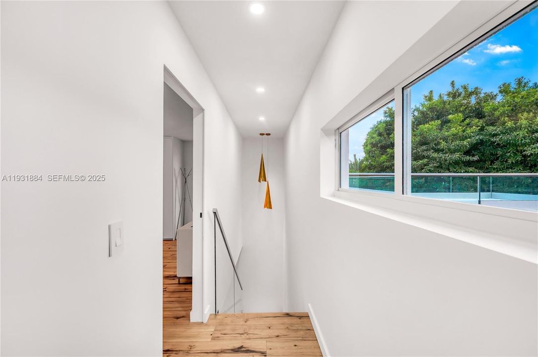 En Venta: $3,500,000 (4 camas, 3 baños, 3418 Pies cuadrados)