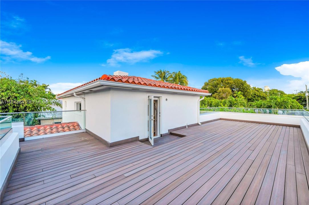 En Venta: $3,500,000 (4 camas, 3 baños, 3418 Pies cuadrados)