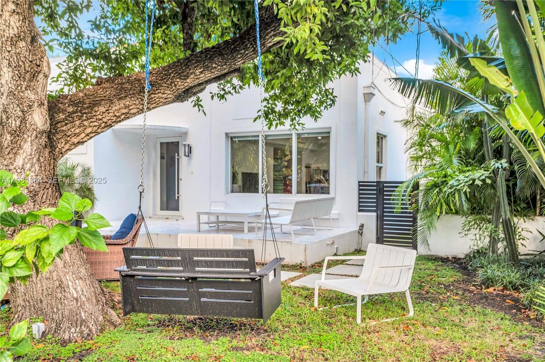 En Venta: $3,500,000 (4 camas, 3 baños, 3418 Pies cuadrados)