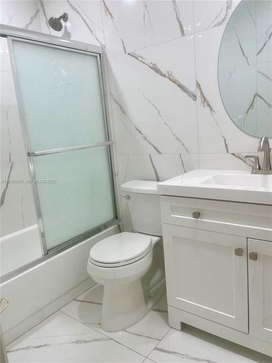 2ND BATHROOM