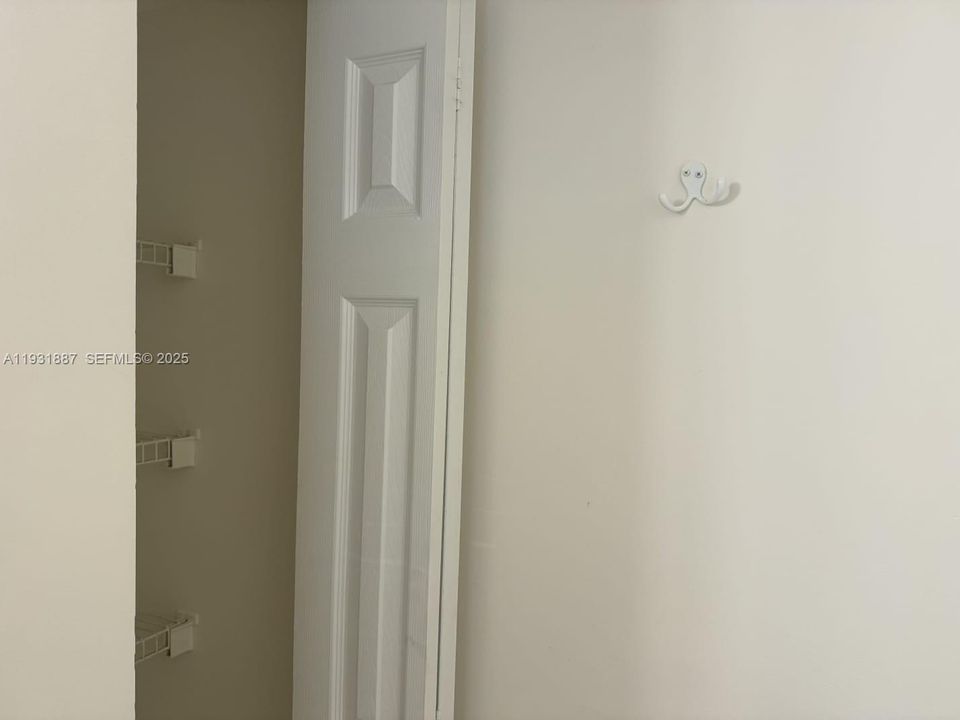 En Renta: $2,295 (2 camas, 2 baños, 1065 Pies cuadrados)