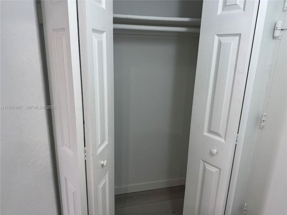 En Renta: $2,295 (2 camas, 2 baños, 1065 Pies cuadrados)