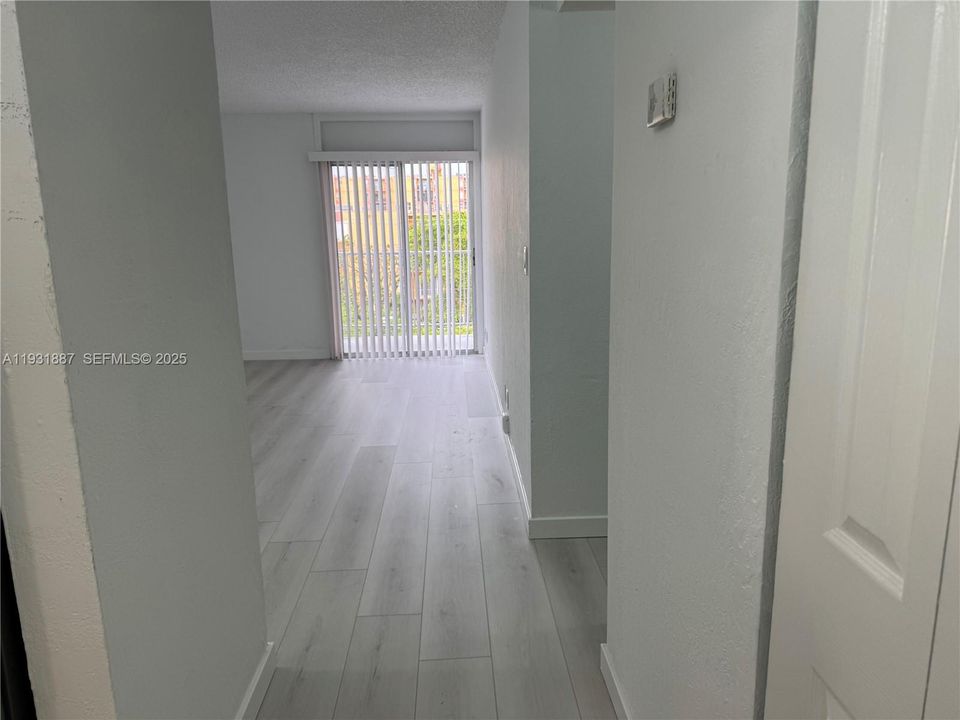 En Renta: $2,295 (2 camas, 2 baños, 1065 Pies cuadrados)