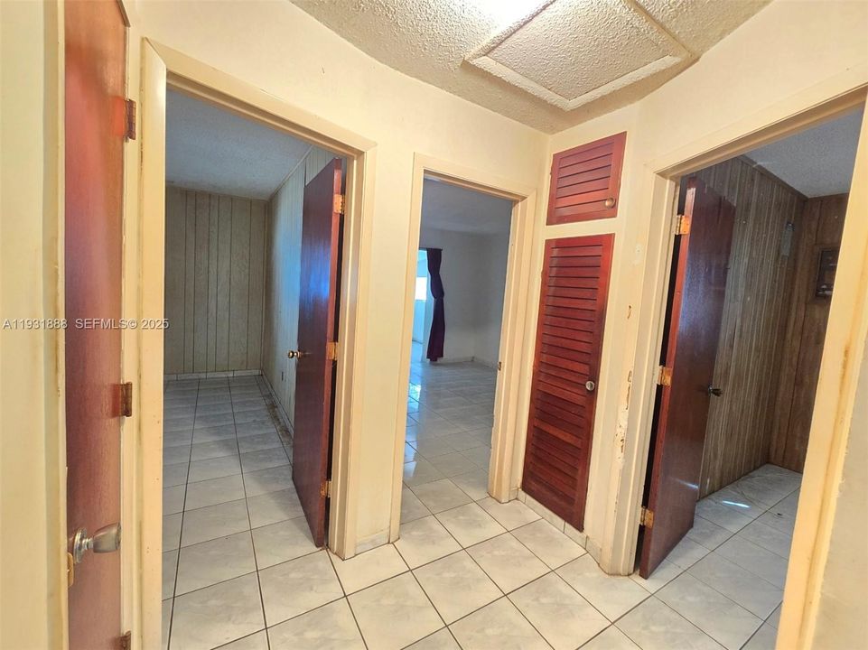 待售: $540,000 (4 贝兹, 3 浴室, 1397 平方英尺)